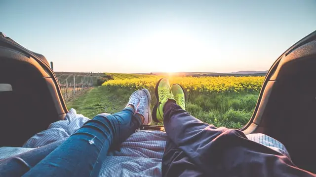 [Bintang] 3 Zodiak yang Kalau Diajak Traveling Bakal Nyusahin Kamu