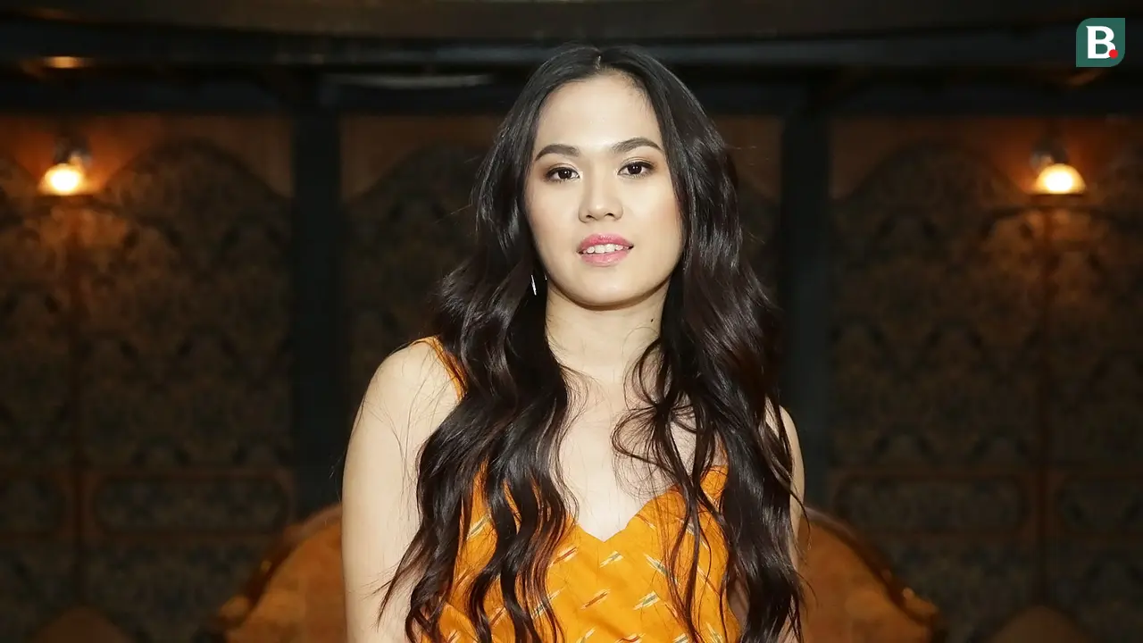 Sheryl Sheinafia