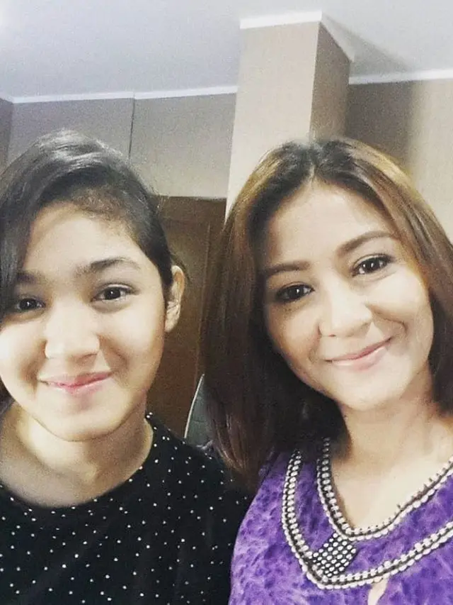Kerap Terlibat dalam Satu Judul, Ini 6 Potret Kebersamaan Ine Dewi dan Cut Syifa