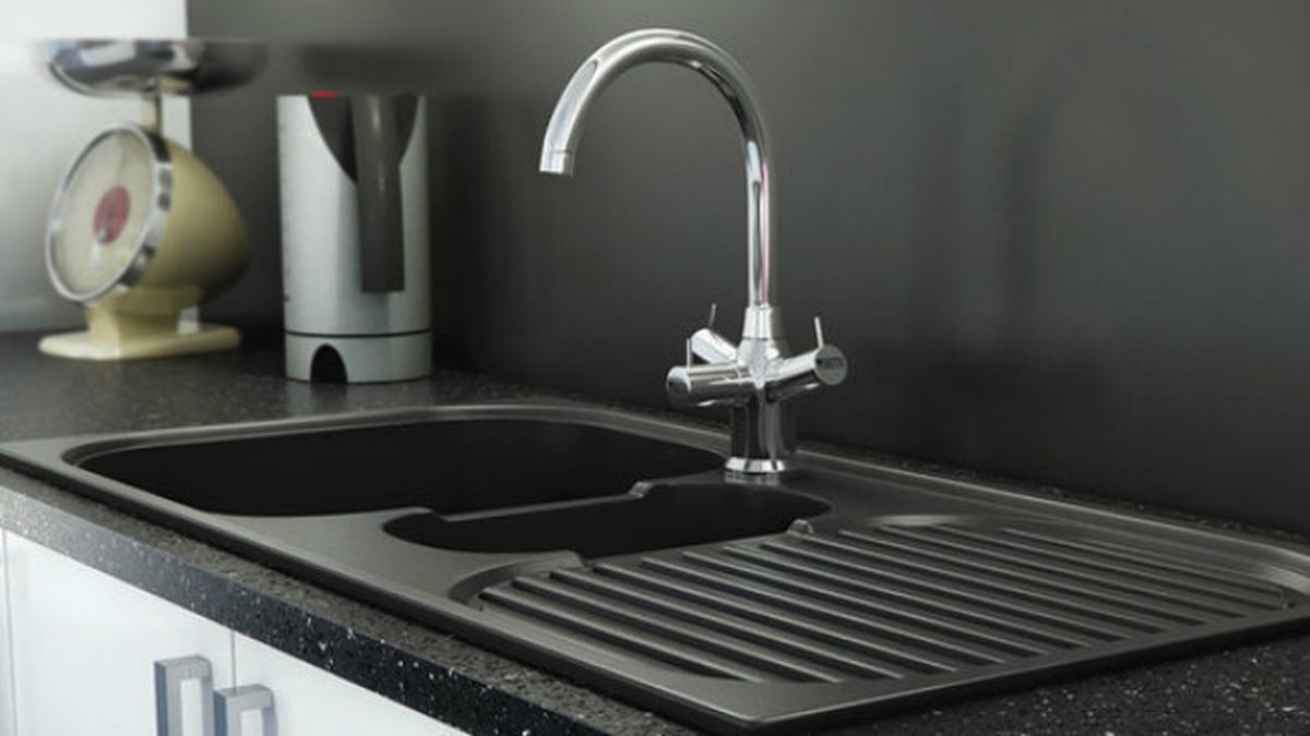 Cara Mengatasi Saluran Wastafel Mampet dengan Mudah dan Efektif