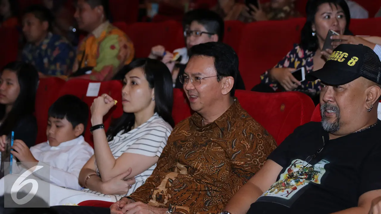 20160319-Ahok-Nonton-Bareng-Pemain-Comic-8-Jakarta-HZ