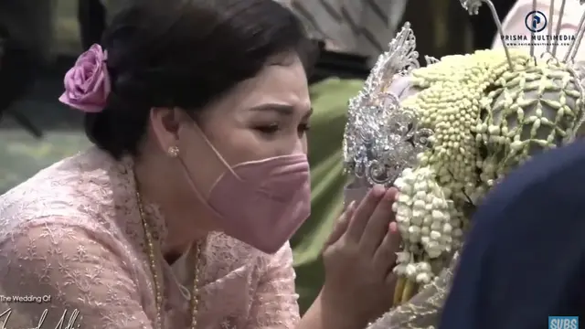 8 Momen Pernikahan Kesha Ratuliu dan Adhi Permana, Diliputi Suasana Haru