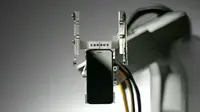 Liam, sistem robotik Apple untuk bongkar perangkat iPhone (sumber: ibtimes.com)