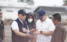 Zulkifli Hasan Tinjau Lahan Pertanian Terdampak Bencana Banjir di Bireuen