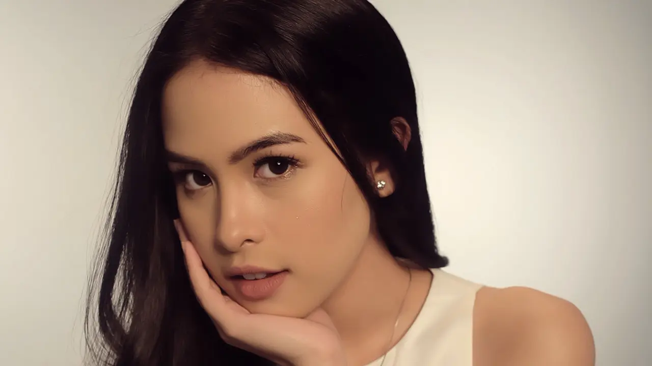 [Fimela] Maudy Ayunda