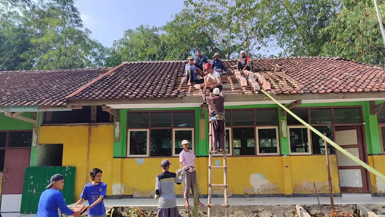 Sekolah Rusak