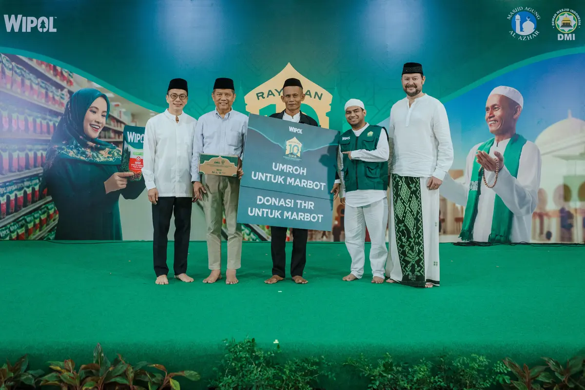 Di Balik Masjid yang Bersih dan Nyaman, Ada Dedikasi Marbot yang Patut Dihargai
