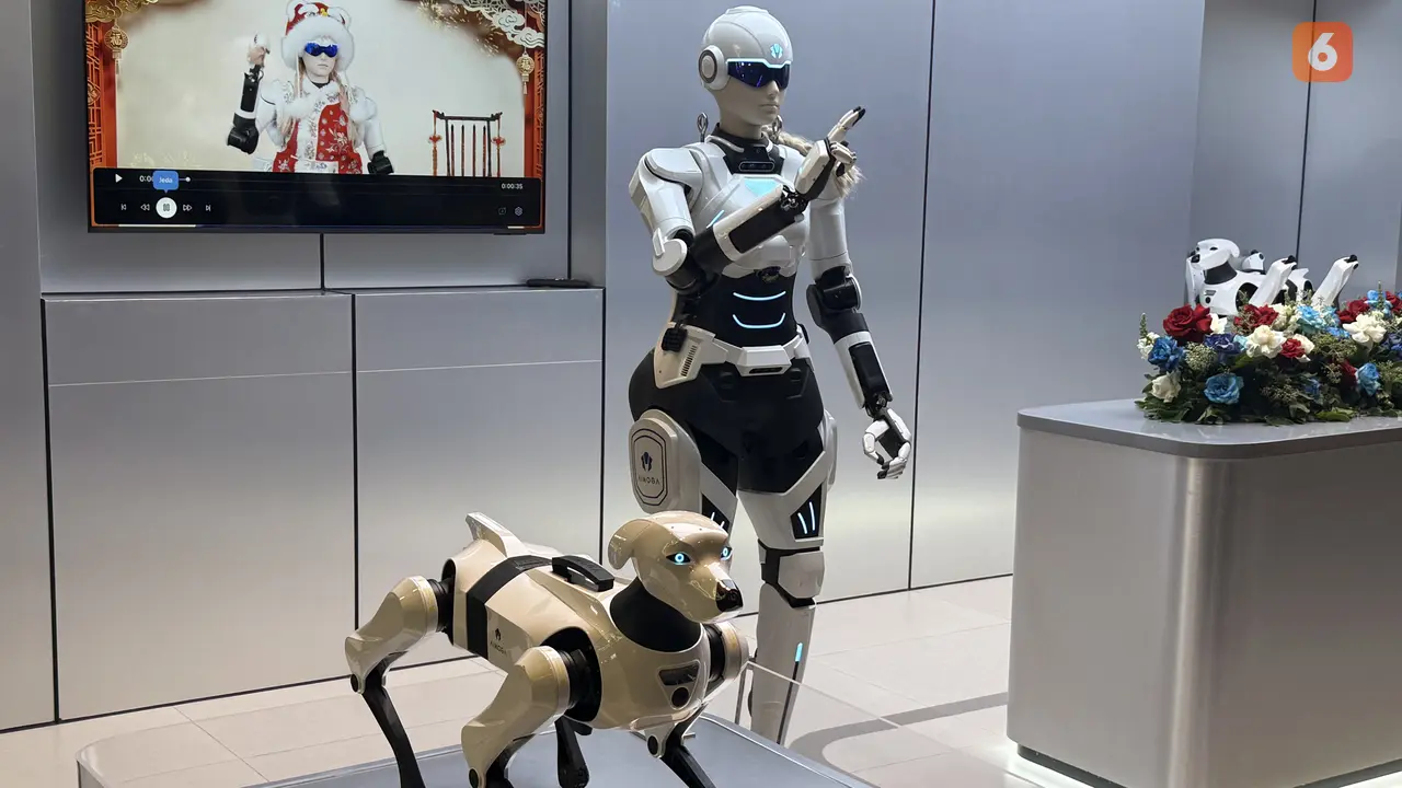 Robot humanoid 'Mornine' dan robot anjing pintar 'Argos' besutan AiMOGA. Liputan6.com/Iskandar