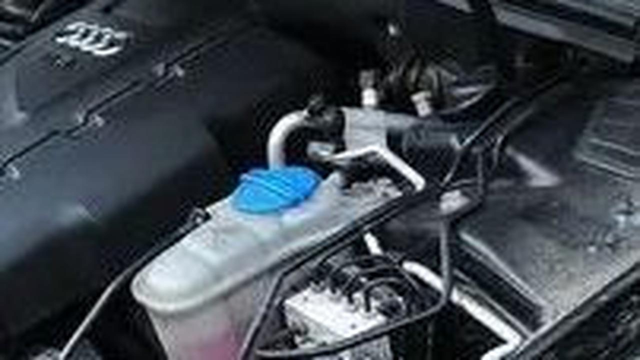 5. Merawat Aki dan Radiator