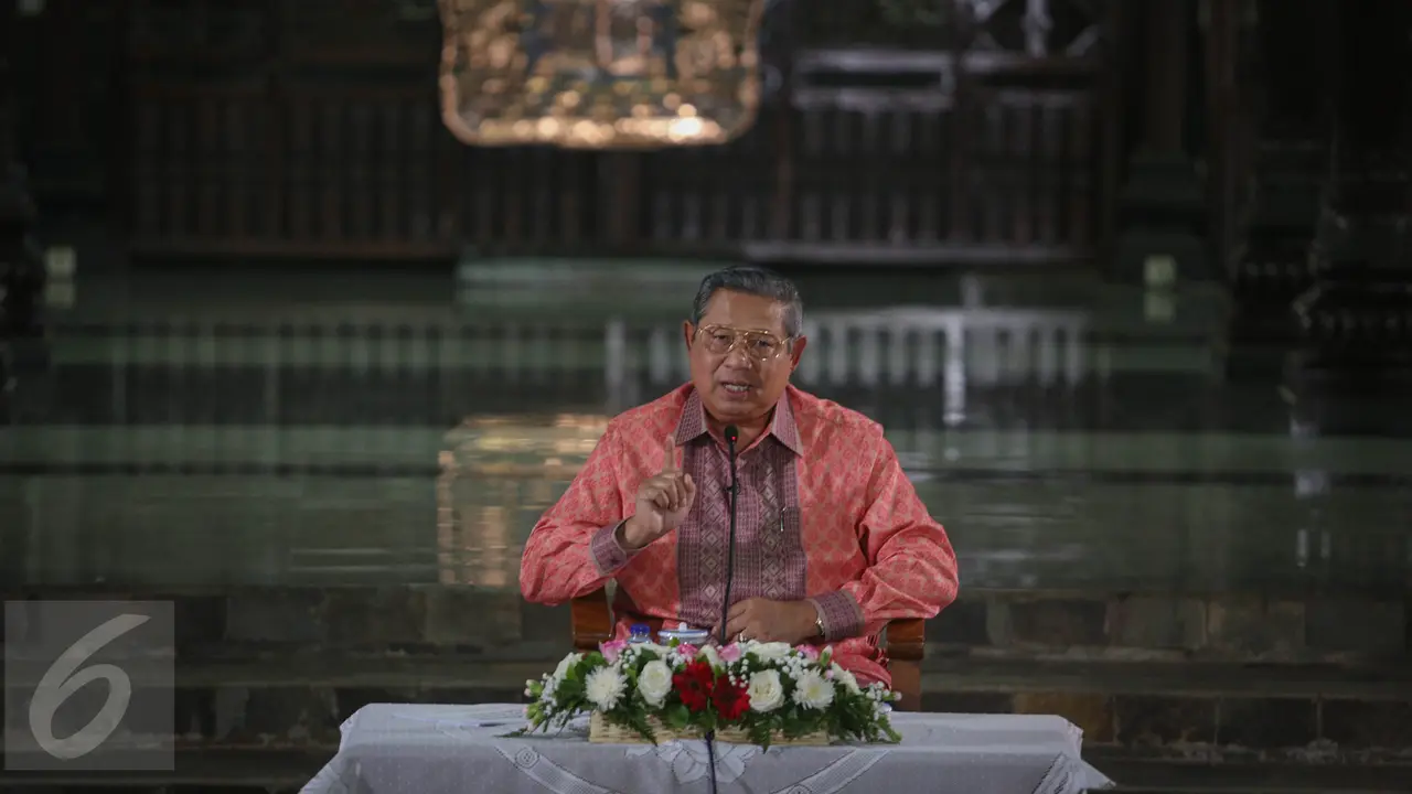 20150828-Bahas Perekonomian Indonesia, SBY Gelar Pertemuan Sejumlah Pimpinan Media-Bogor