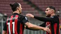 Zlatan Ibrahimovic rayakan gol ke-500 di kariernya saat AC Milan kalahkan Crotone di Liga Italia (Miguel Medina/AFP)