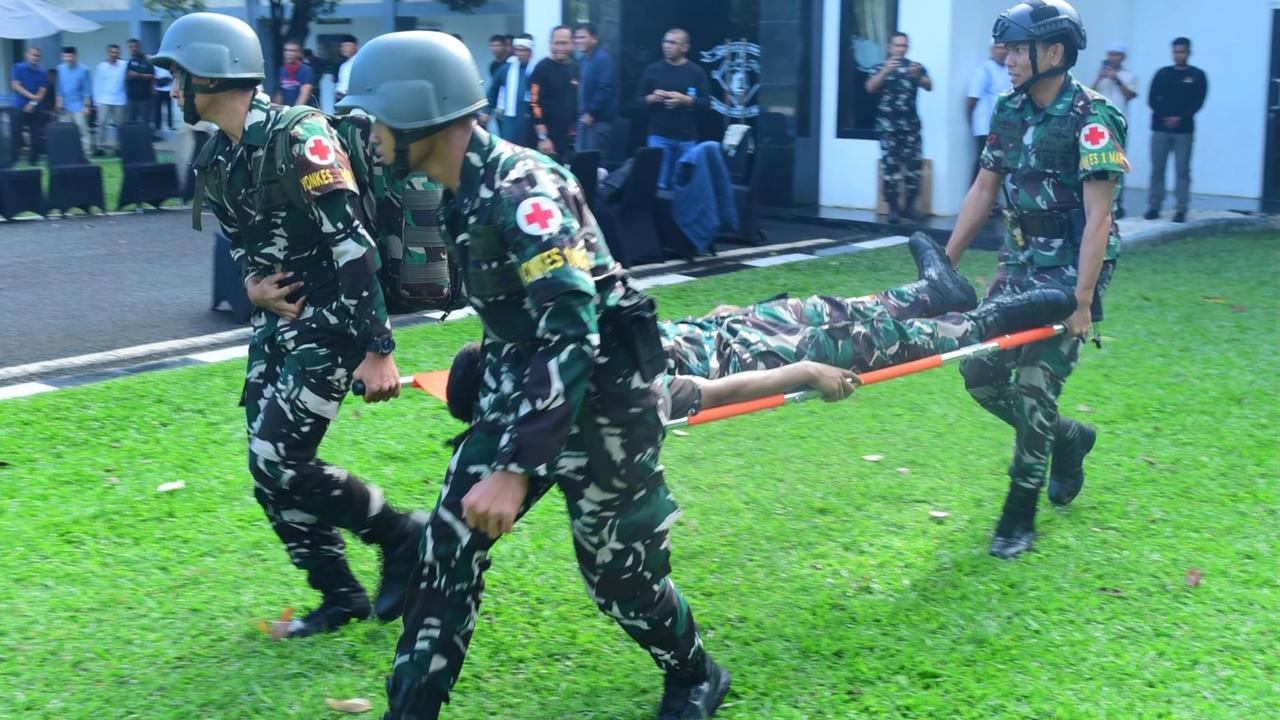 FOTO: Kasal Sidak Kesiapan Operasional Marinir di Hari libur