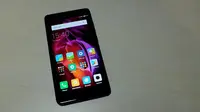 Tampilan depan Xiaomi Redmi Note 4 (liputan6.com/Iskandar)