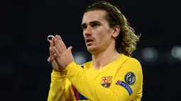 Antoine Griezmann didatangkan Barcelona dari Atletico Madrid pada 2018 lalu dengan biaya 120 juta euro. Meski penampilannya semakin membaik, Griezmann malah dikembalikan lagi ke Atletico Madrid pada transfer musim panas ini dengan status pemain pinjaman. (Foto: AFP/Filippo Monteforte)