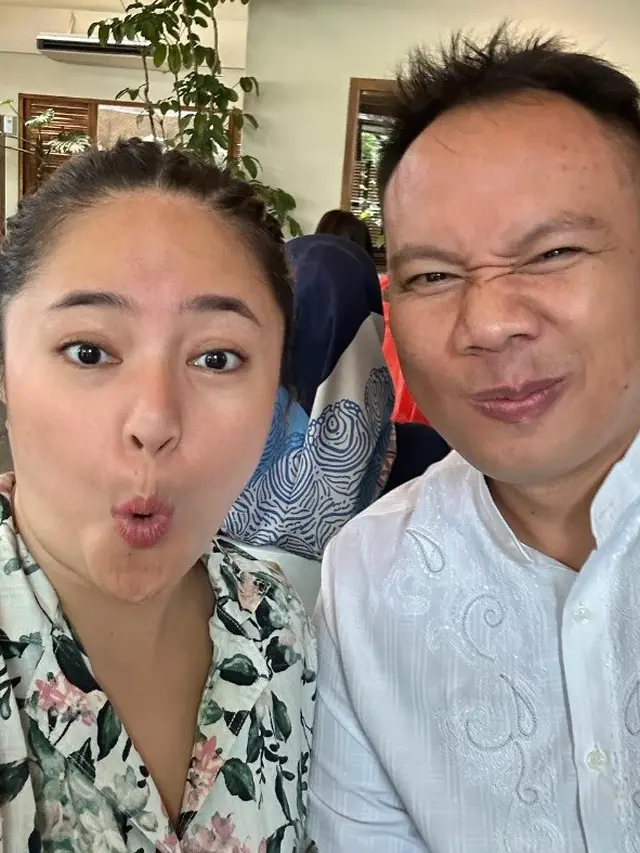 Potret Marshanda dan Vicky Prasetyo (Sumber: Instagram/marshanda99 dan Instagram/vickyprasetyo777)