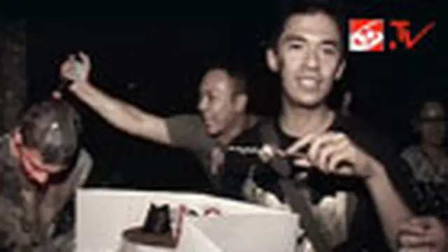 Hari Jadi Lionil Hendrik Bau Sampah