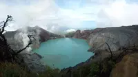 Kawah Ijen salah satu wisata new normal Jawa Timur yang masih bisa di kunjungi. (istimewa)