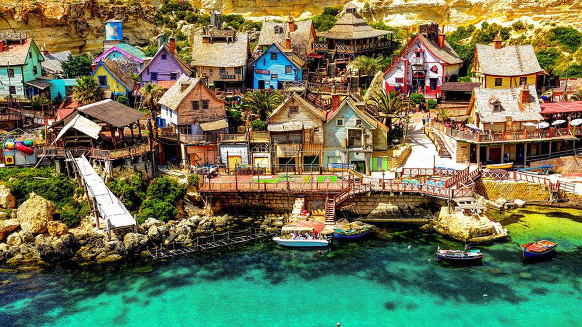 Berkunjung ke Anchor Bay, Desa Popeye si Pelaut - Lifestyle Liputan6.com