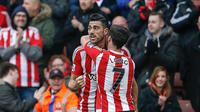 Video highlights Premier League gol Graziano Pelle samakan kedudukan Southampton 2-2 saat melawan Liverpool, pada Minggu (20/03/2016).