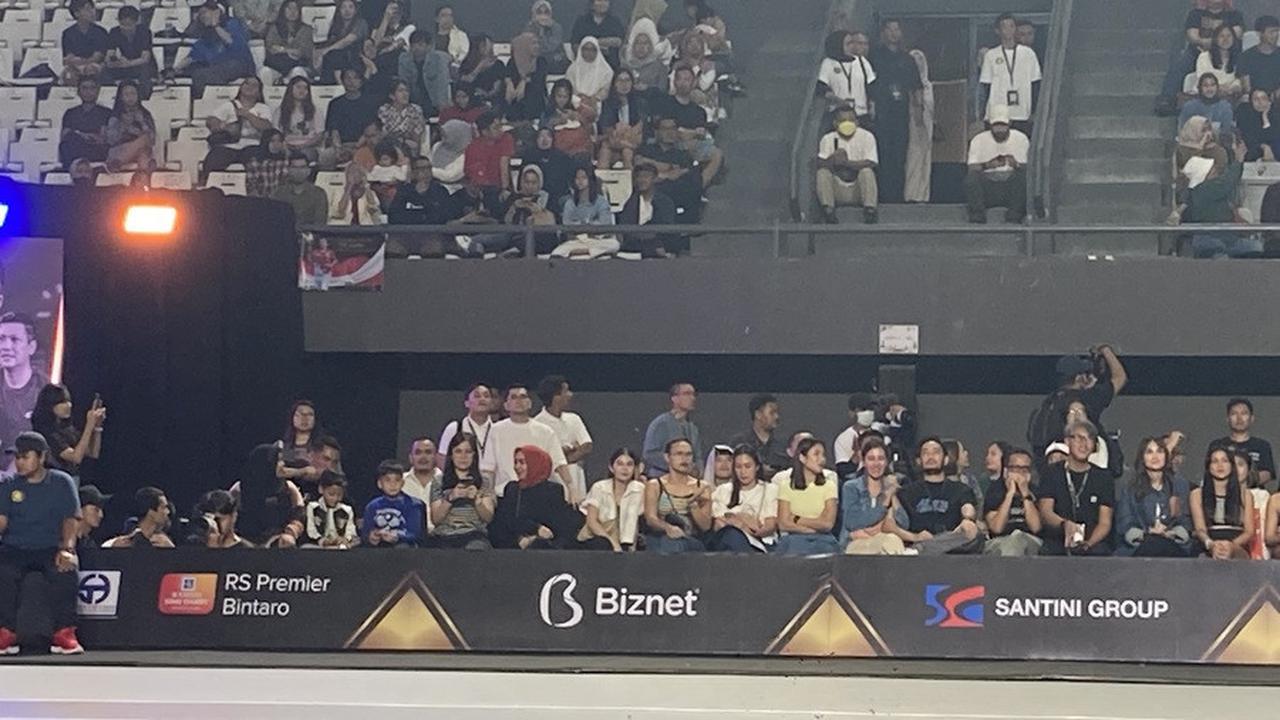 Langsung Dapat Pelukan Nagita Slavina dan Rafathar, Berikut Potret Raffi Ahmad Kalahkan Taufik Hidayat dalam Pertandingan Tenis The Juara