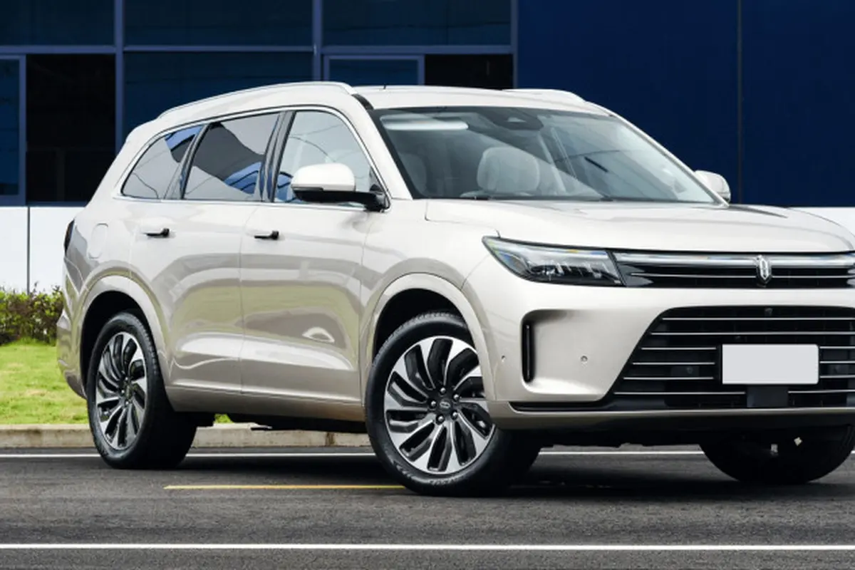 Pesaing SUV BMW dan Mercedes-Benz ini laris manis dalam 4 jam (Carnewschina)