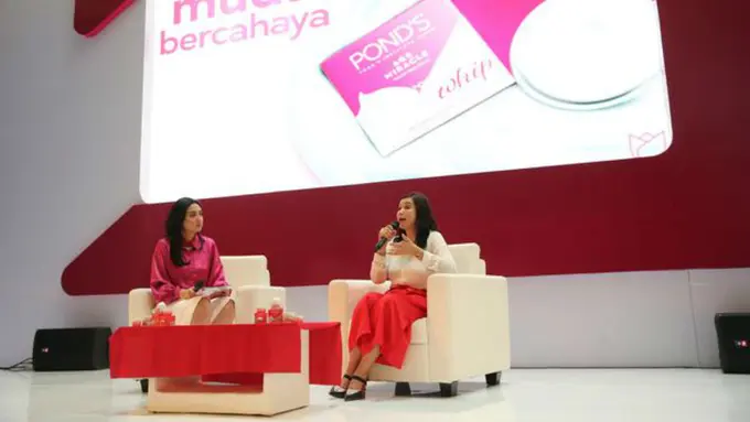 Tentang Pemilihan Skincare, Affi Assegaf Kasih Tips Jitunya di Fimela Fest 2019