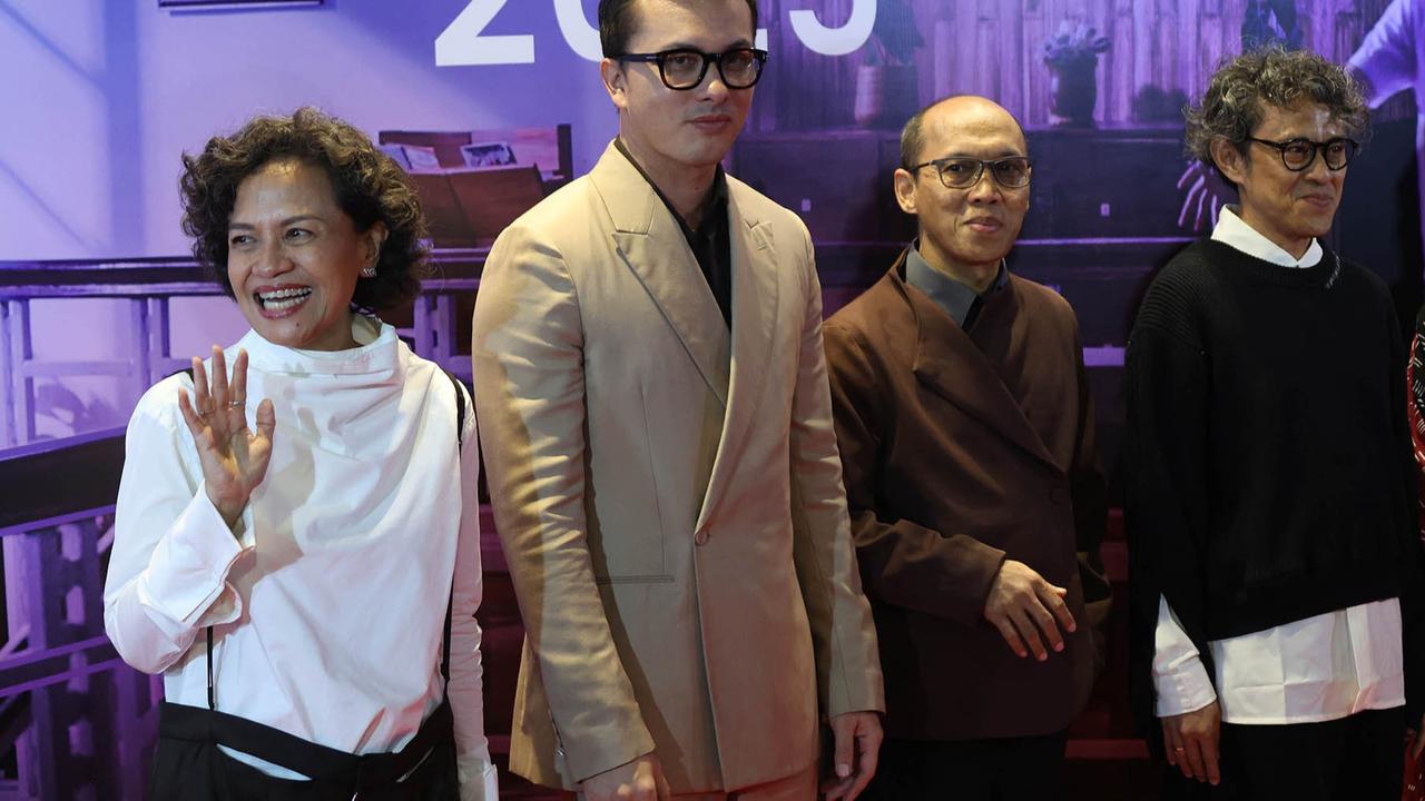FOTO: Rangga & Cinta, Kisah Ikonik Generasi 2000-an Kembali Hidup di Layar Lebar