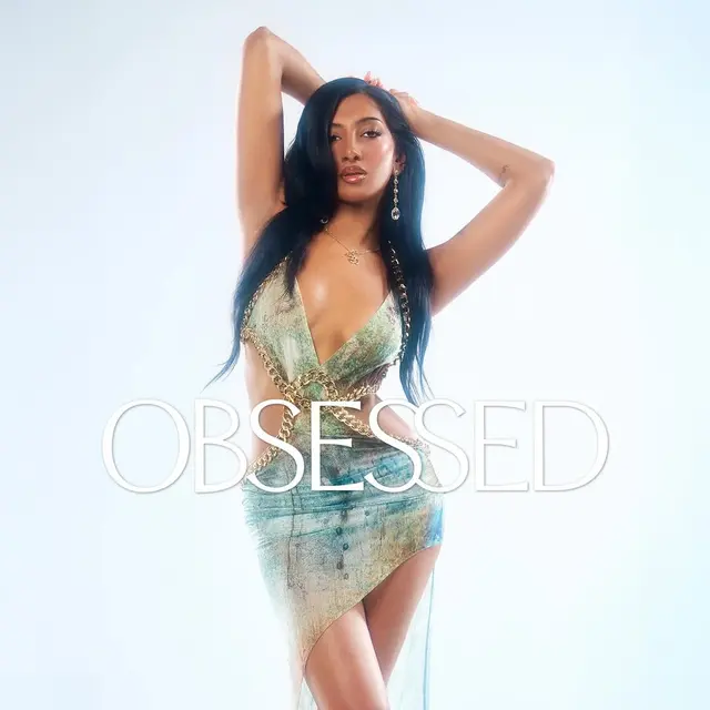 Girl Group KATSEYE Tampil Total Jadi Mariah Carey Berbagai Era di Momen Halloween Pertama Mereka