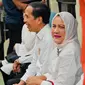 Melihat penampilan Iriana Jokowi dengan tas mahalnya saat peresmian LRT (Sekretariat Presiden RI)