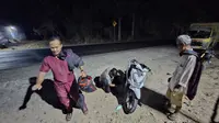 Lubang Bekas Perbaikan Jalan di Way Kanan Picu Kecelakaan