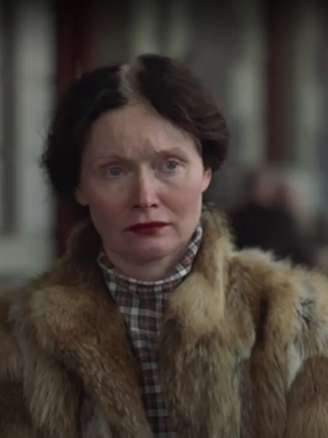 Essie Davis sebagai Helen dalam Nitram. (Foto: Dok. Good Thing Productions/ IMDb)