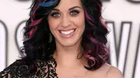 Katy Perry akan merilis parfum barunya yang beraroma unik. Parfum ini akan memiliki aroma nafas anjing.