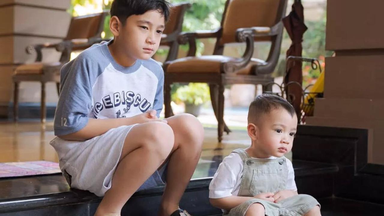 Asisten Raffi Ungkap Foto Kecil Rafathar, Kemiripannya dengan Rayyanza Bikin Heboh!
