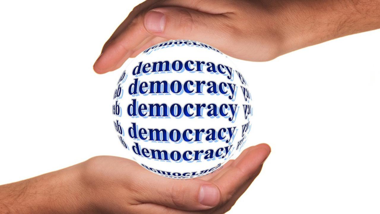 Pakar UGM Bicara Soal Dinasti Politik di Kursi DPR RI, Memperlemah Demokrasi di Indonesia