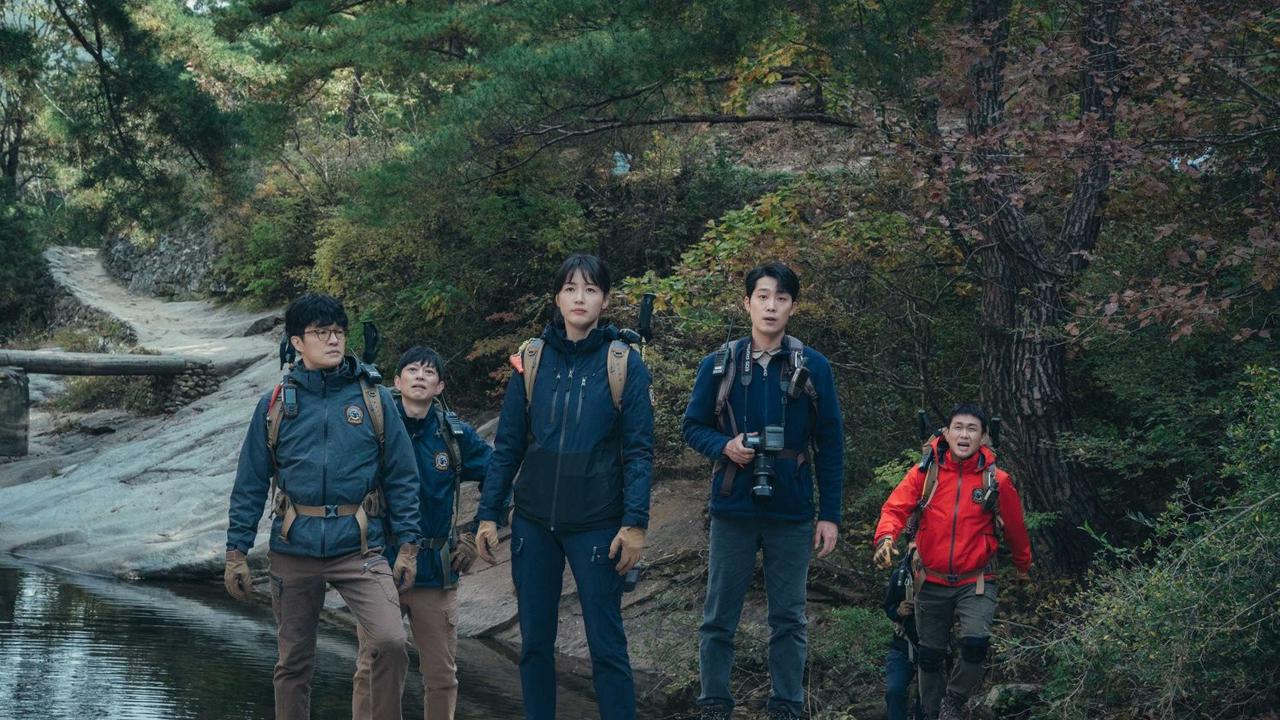 4 Drama dan Film Korea tentang Pendaki Gunung yang Penuh Petualangan, Misteri, dan Pengorbanan