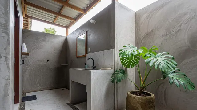 Inspirasi Kamar Mandi Luar Rumah Sederhana di Kampung