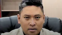 BGN menutup sementara 1.999 dapur SPPG penyelenggara Makan Bergizi Gratis karena belum mendaftarkan Sertifikat Laik Higiene Sanitasi (SLHS).

Penutupan dilakukan sebagai langkah tegas untuk memastikan standar higiene dan sanitasi dapur MBG terpenuhi.