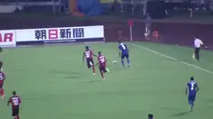 Persipura Jayapura kembali mengalahakan Bengaluru FC dengan skor telak 1-3 di India, Selasa (12/5/2015). Dengan kemenangan ini, memantapkan Persipura Jayapura di puncak klasemen Grup E Piala AFC 2015. 
