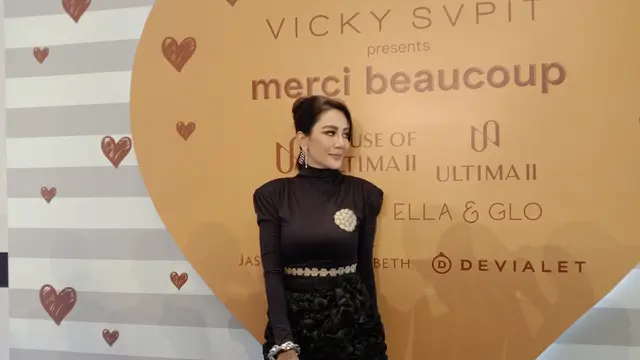Vicky Supit