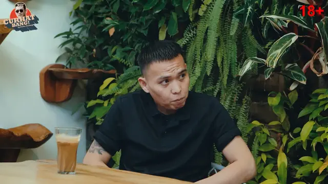 Hard Gumay (Foto: Screenshot YouTube CURHAT BANG Denny Sumargo)
