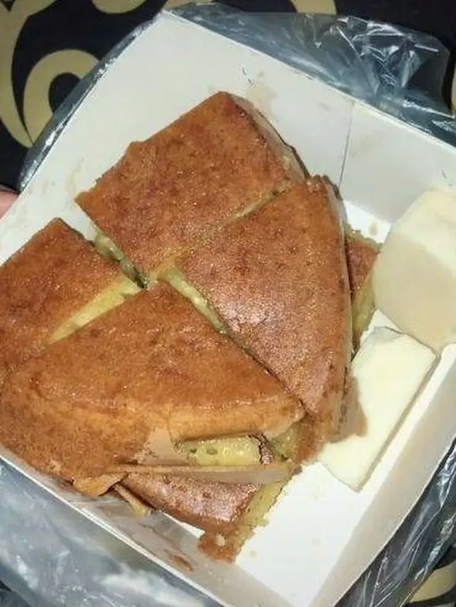10 Cara Makan Martabak Dipadukan dengan Makanan Lain Ini Nyeleneh