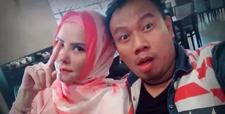 Inilah 5 potret kedekatan Vicky dan Angel Lelga, Jadian?.