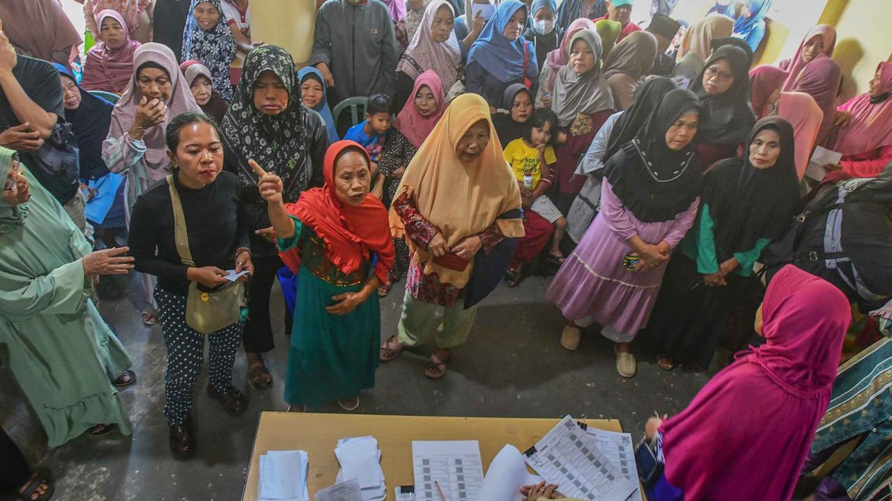 Pegawai BUMN Hingga Anggota DPRD Diduga Terima Bansos, DPR: Lagi-Lagi Terkait soal Data