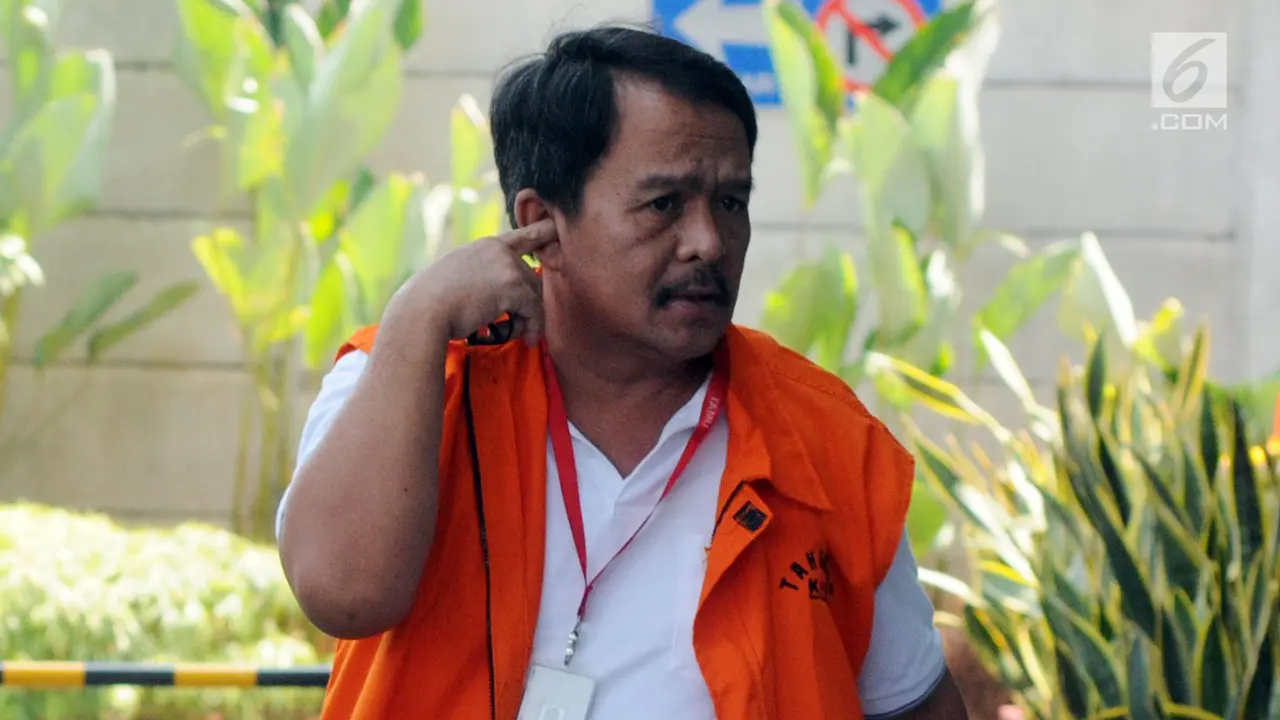 KPK Perpanjang Masa Penahanan Bupati Labuhanbatu Pangonal Harahap