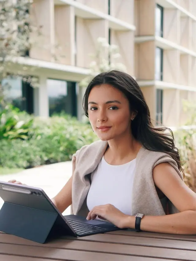 [Fimela] Amanda Rawles