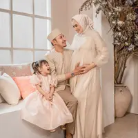 Kartika Putri Maternity Shoot (Instagram/Riomotret)