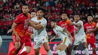 Bali United bermain imbang 1-1 melawan PSM Makassar pada leg pertama playoff Liga Champions Asia di&nbsp;Stadion Kapten I Wayan Dipta, Gianyar, Selasa, 6 Juni 2023 malam WIB. (foto: Twitter @Bali United FC)