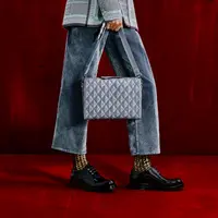 Tas terbaru Dior dalam koleksi CD Diamond. Credits: Rilis resmi Dior