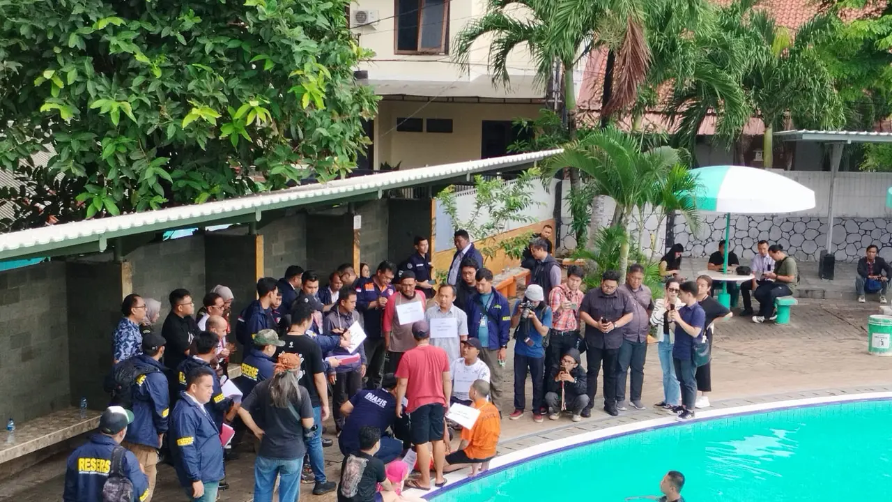 Tamara Tyasmara turut hadir menyaksikan jalannya proses rekontruksi pembunuhan anaknya