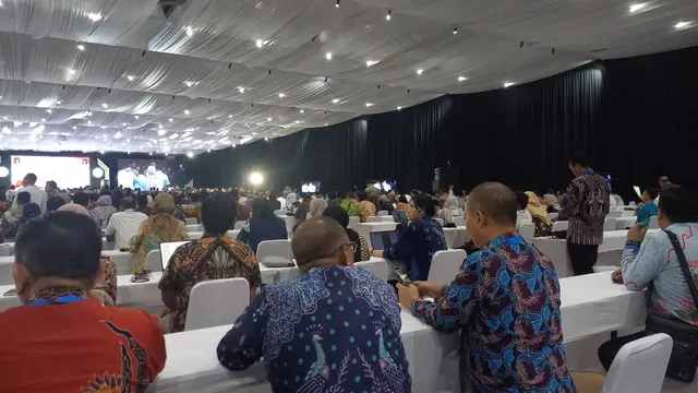 Praktik Open Dumping Masih Dominan, 325 TPA Ditargetkan Berbenah hingga 2026